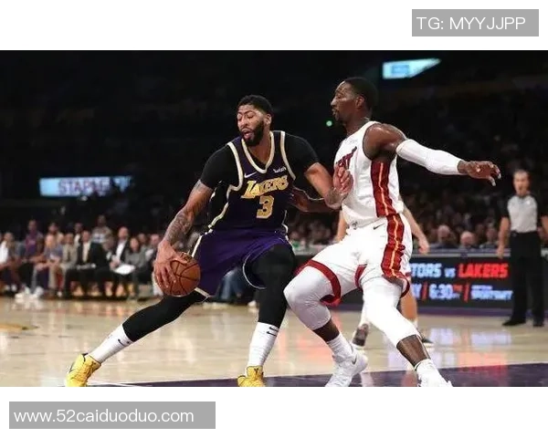 湖人热火总决赛第二场精彩回放与赛后分析全景呈现